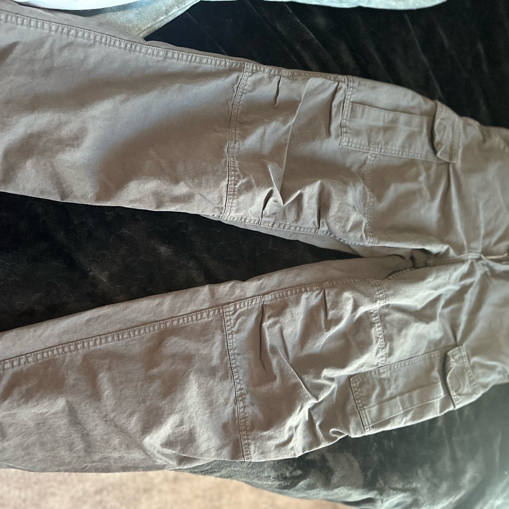 Brandy Melville Gray Cargo Pants